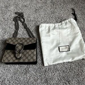 Gucci Mini GG Supreme Shoulder Bag